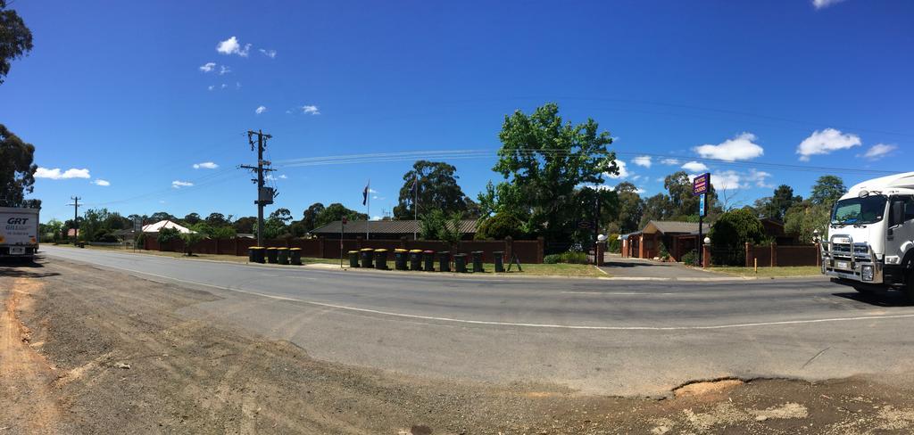 Golden Country Motel And Caravan Park Maryborough Bagian luar foto