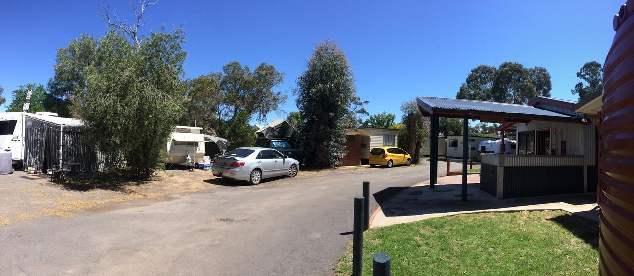 Golden Country Motel And Caravan Park Maryborough Bagian luar foto